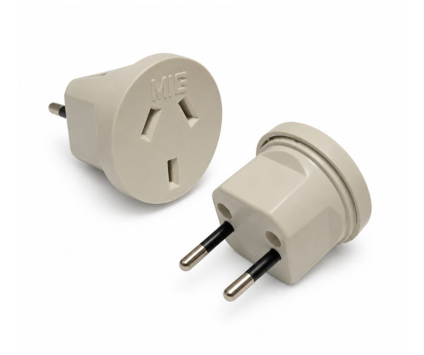 Adaptador 2 Patas (6A) Salida Estandar sin Tierra