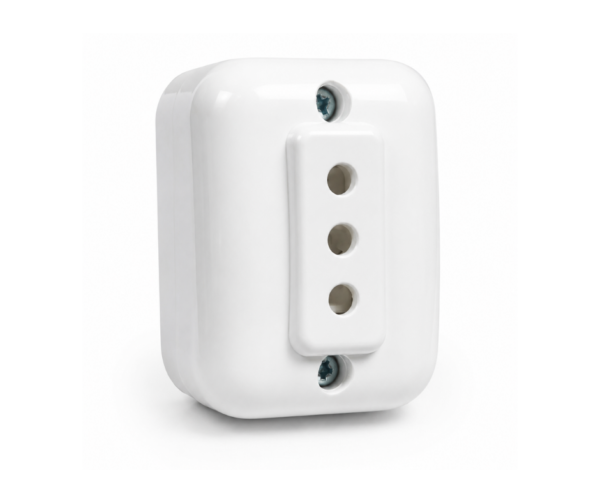 Toma Modular 3 en Linea MOLVENO